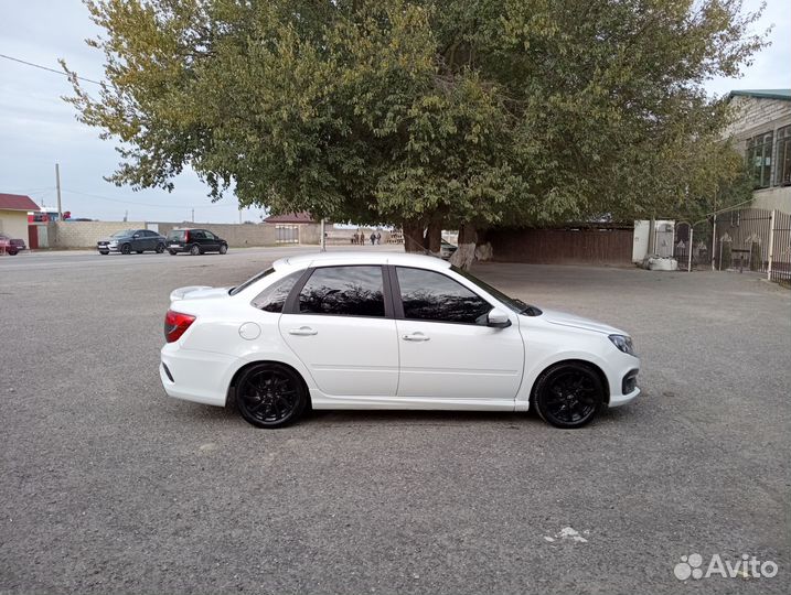 LADA Granta 1.6 МТ, 2022, 58 000 км