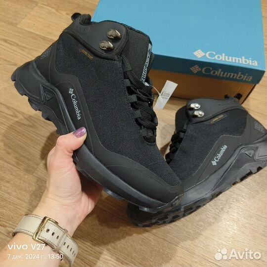 Ботинки зимние новые Columbia Gore-tex Lux до -32