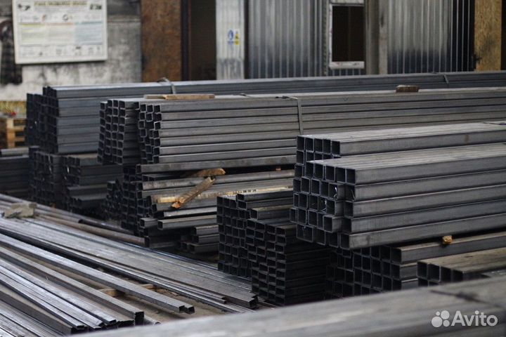 Труба профильная 30х30х2