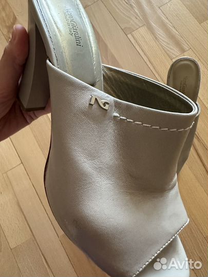 Сабо женские