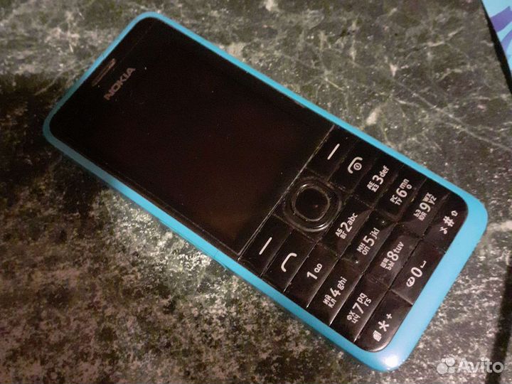 Кнопочный телефон Nokia