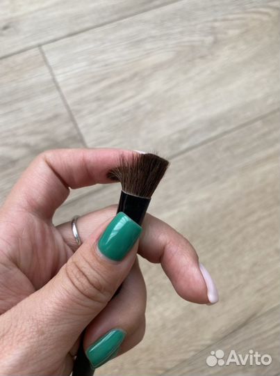 Кисть для макияжа
