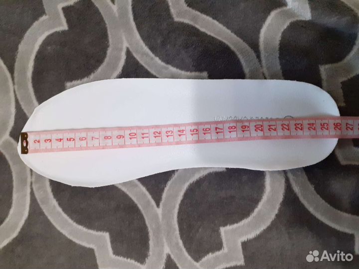 Кроссовки женские 40 размер новые, (маломерки)