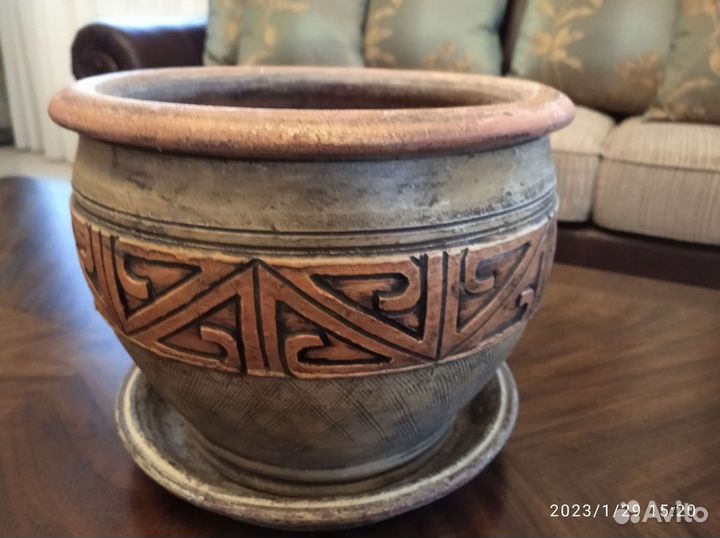 Горшок для цветов напольный