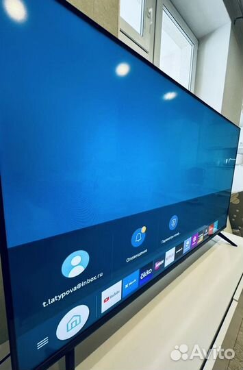 Телевизор Samsung UE50AU7002U