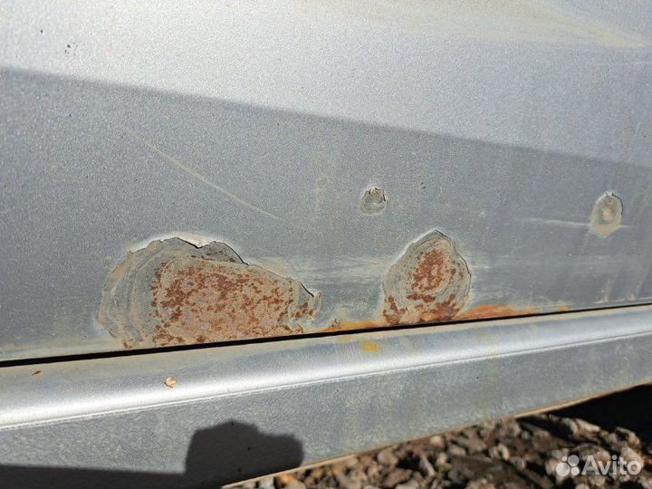 Дверь передняя правая Renault Logan