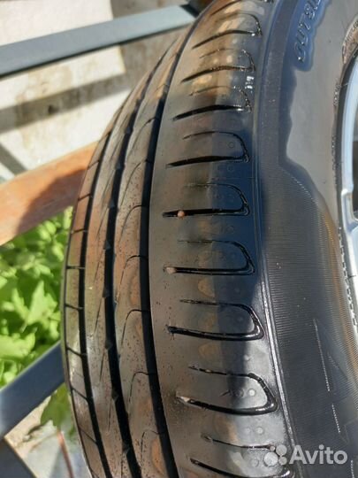 Pirelli Cinturato P7 215/55 R17