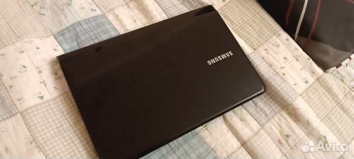 Ноутбук samsung NP-NC110 (практически новый)