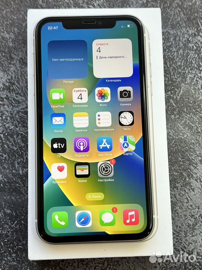 iPhone 11, 64 ГБ