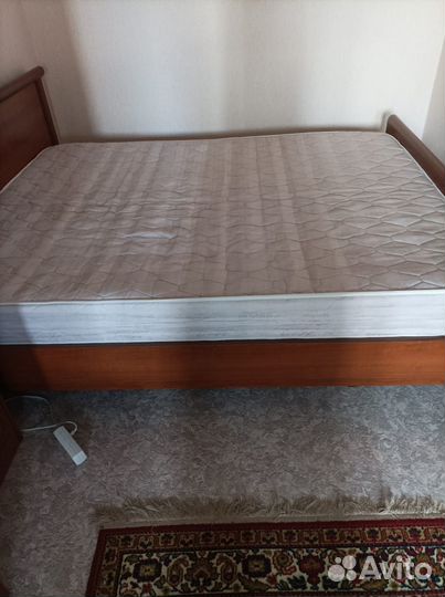 Матрас 160х200 бу