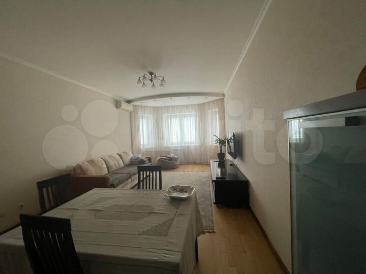 2-к. квартира, 72 м², 12/17 эт.