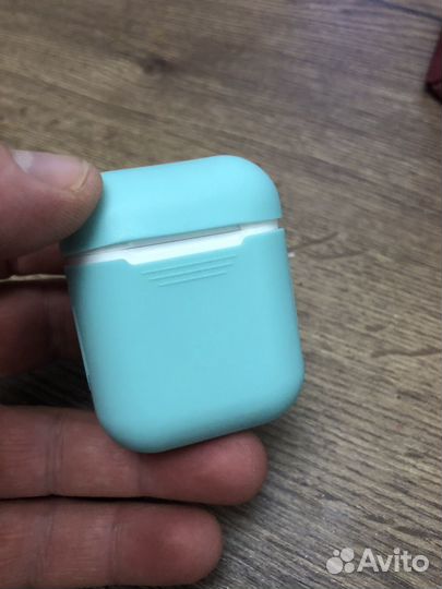 Беспроводные наушники apple airpods