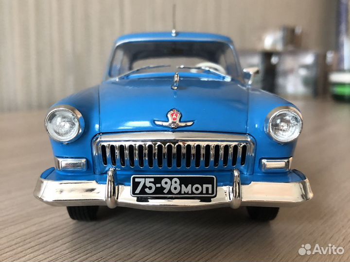 Газ-21И «Волга» (1:24)