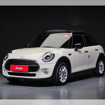 MINI Cooper 1.5 AT, 2016, 15 000 км, с пробегом, цена 1 500 000 руб.