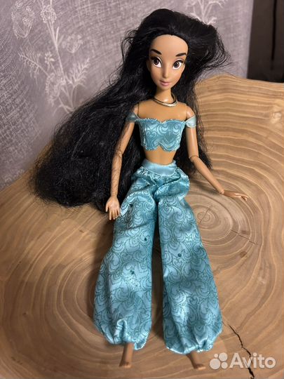 Кукла принцесса Жасмин disney