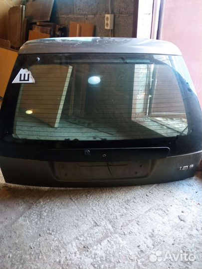 Задняя дверь багажника fiat marea