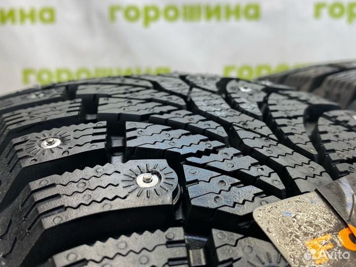 Pirelli Formula Ice 215/65 R16 98T