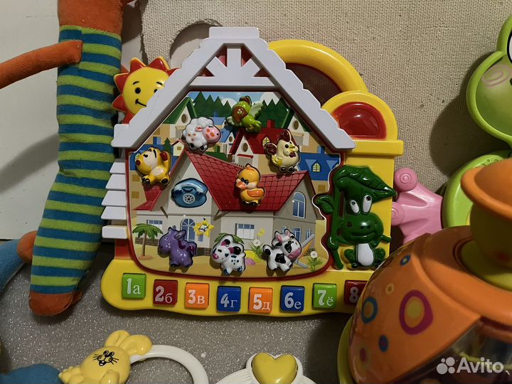 Развивающие игрушки пакетом