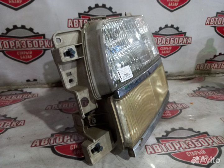 Фара передняя левая Nissan Elgrand atwe50 ZD30ddti