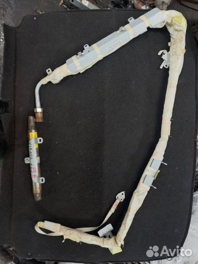 Шторка безопасности правая Suzuki Grand Vitara