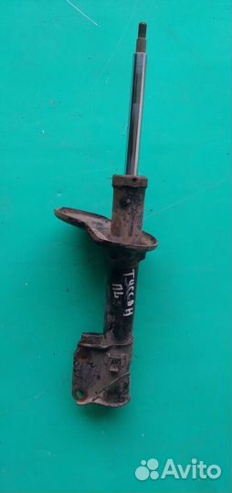 Амортизаторы б/у Hyundai Tucson 2004-2010