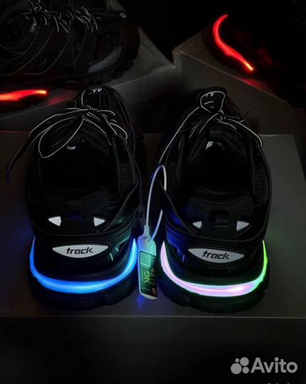 Кроссовки Balenciaga track 1 LED