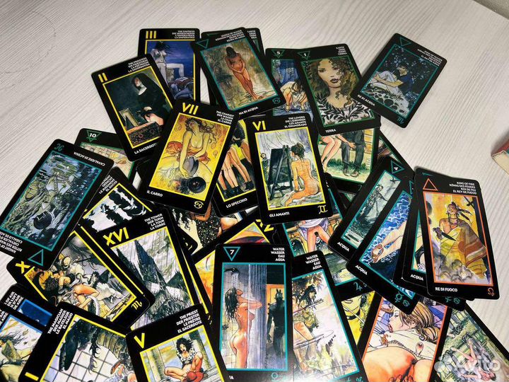 Гадальные Карты Эротическое Таро Манара с Рамкой