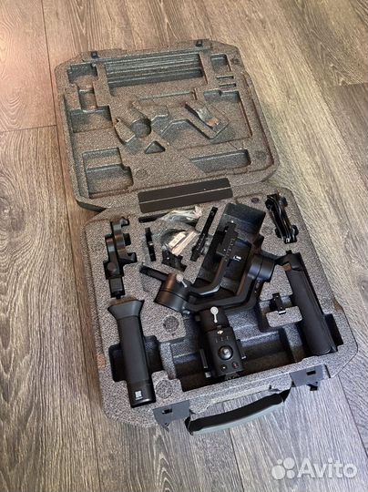 Электронный стедикам DJI Ronin-SC Essentials Kit