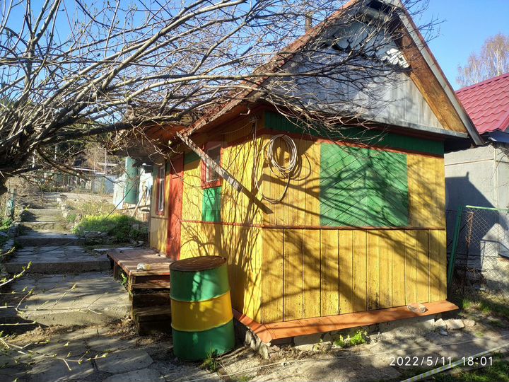 Дача 20 м² на участке 7,2 сот.