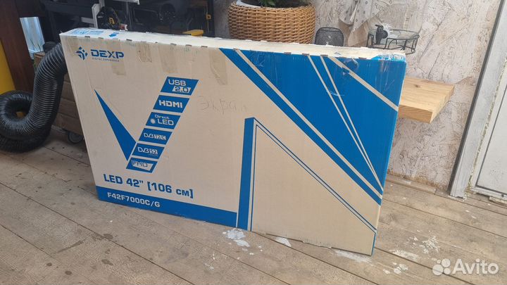 Телевизор dexp 42 (106см)