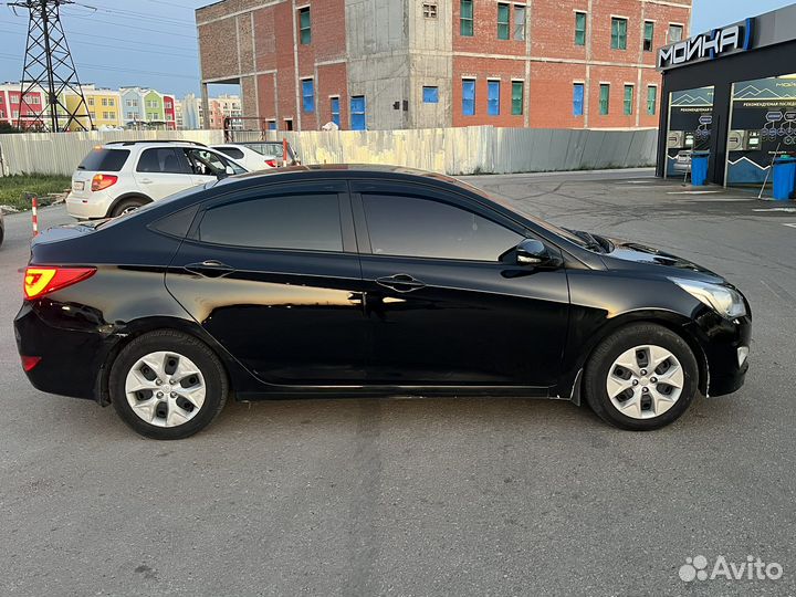 Hyundai Solaris 1.6 AT, 2015, 250 000 км