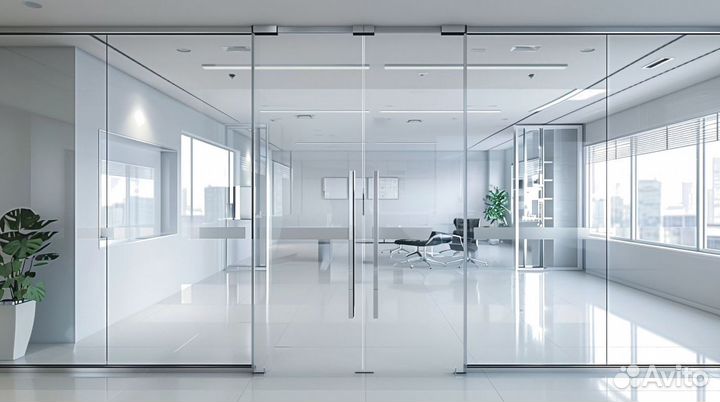 Стеклянная дверь на заказ