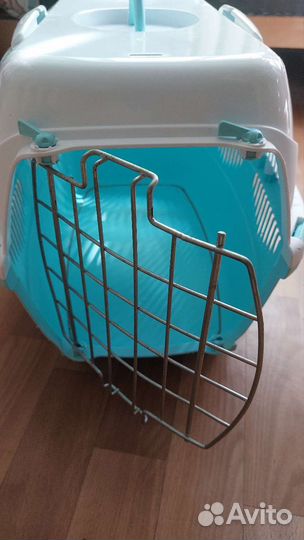 Переноска для кошек пластиковая