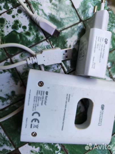 Зарядное устройство для аккумуляторных батареек