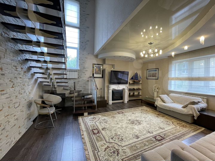 Дом 180,4 м² на участке 13,8 сот.