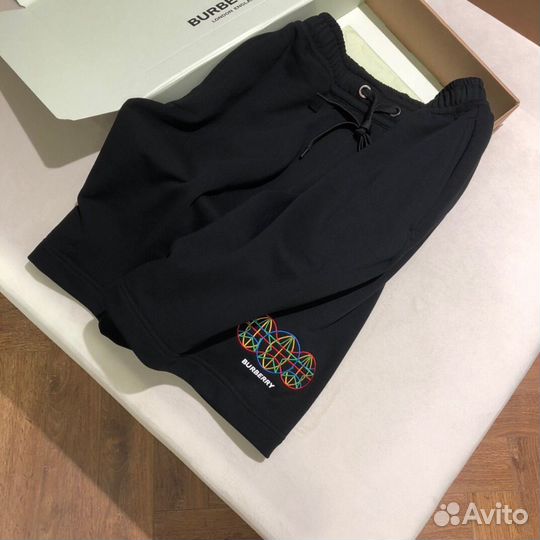 Шорты Burberry