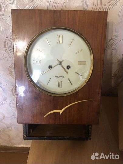 Часы настенные