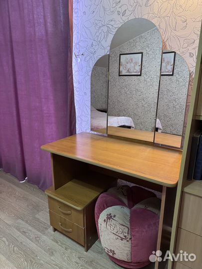 Туалетный столик