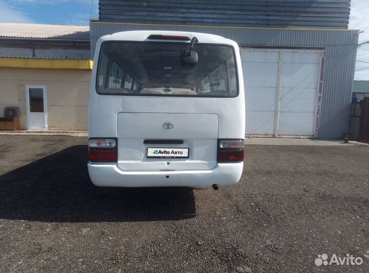 Междугородний / Пригородный автобус Toyota Coaster, 2011