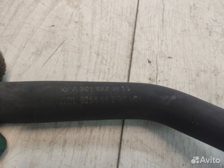 Трубка системы охлаждения Mercedes Sprinter W903