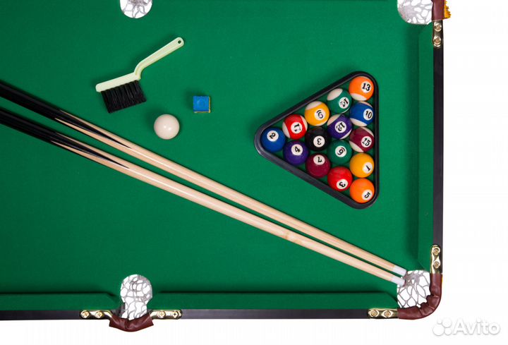 Бильярдный стол