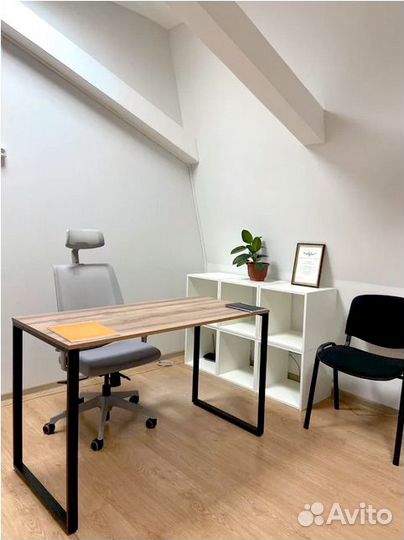 Стол в стиле Лофт