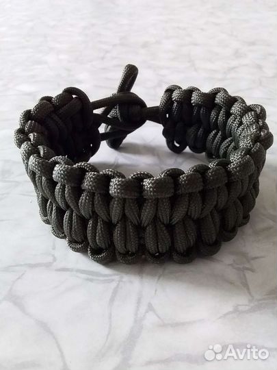 Браслет из паракорда быстрорасплетаемый