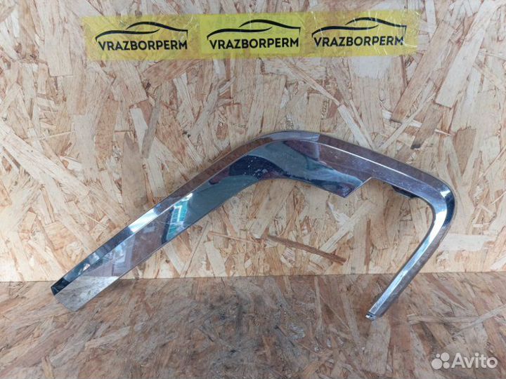 Накладка бампера (молдинг) передняя левая Лада