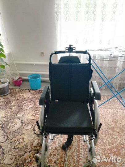 Коляска инвалидная