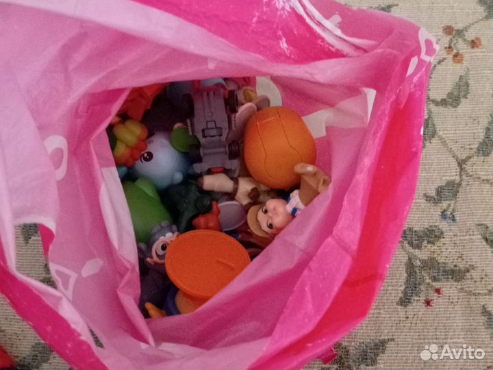 Киндер в пакете