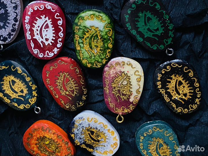 Ведьмин глаз оберег от бед