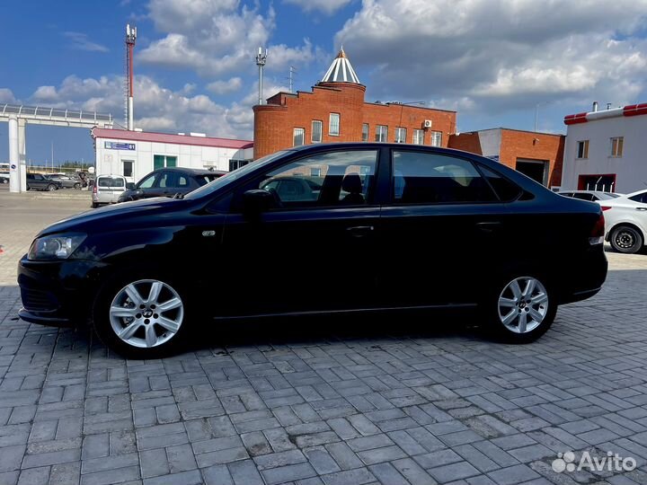 Volkswagen Polo 1.6 AT, 2012, 98 000 км