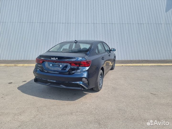 Kia Cerato 2.0 AT, 2023