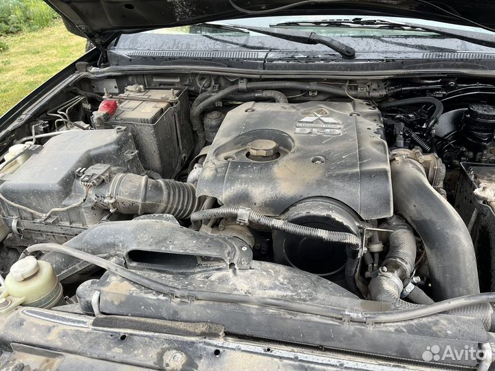 Mitsubishi Pajero Sport 2.5 МТ, 2011, 415 000 км